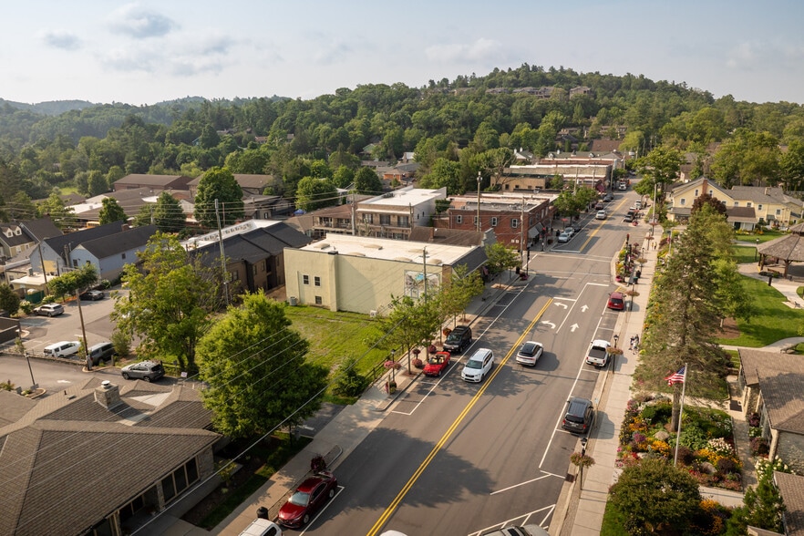 More Photos Of TBD Main St, Blowing Rock Land For Sale