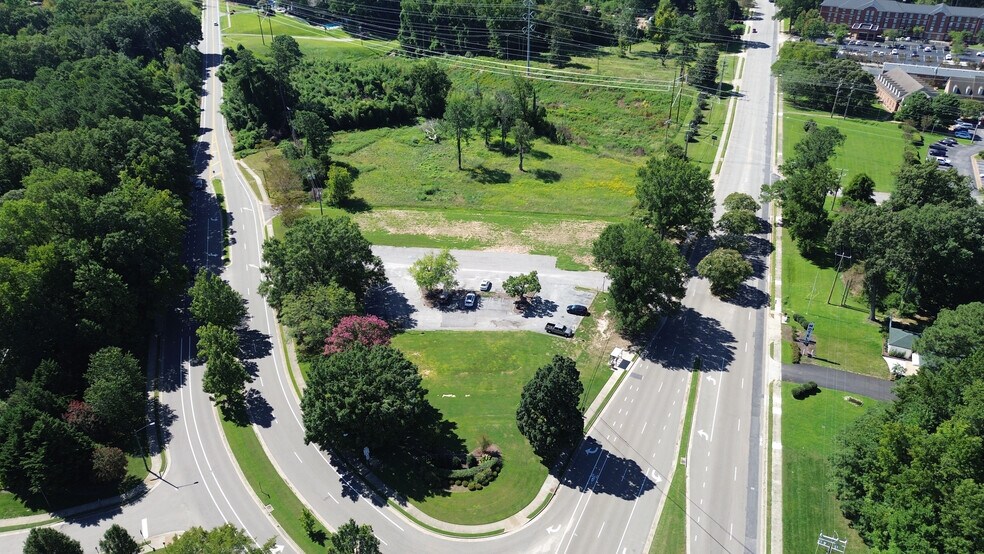 Primary Photo Of 924 & 942 Capitol Landing Rd, Williamsburg Land For Sale