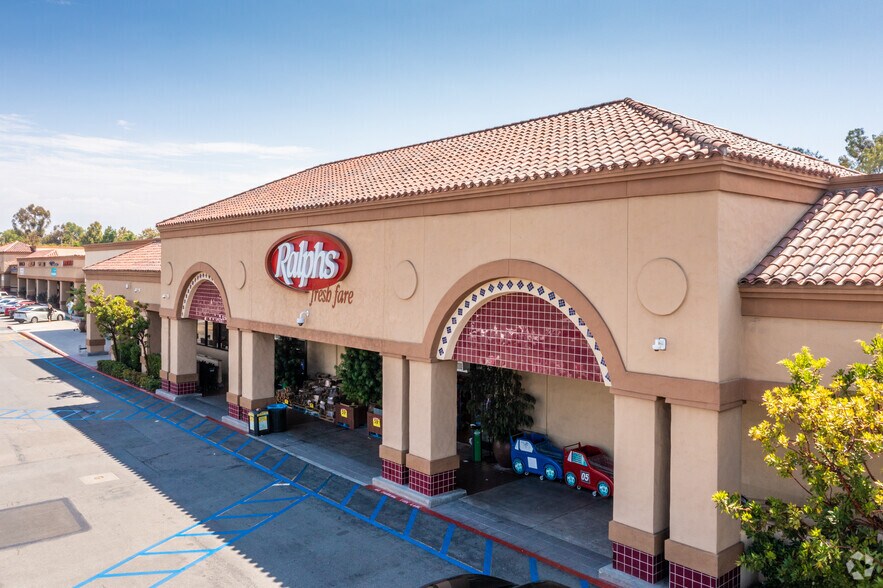 More Photos Of 27692-27766 Santa Margarita Pky, Mission Viejo General Retail For Lease