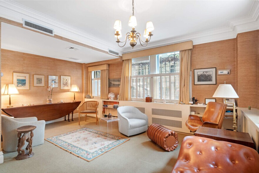 More Photos Of 910 Park Ave, New York Apartments For Sale