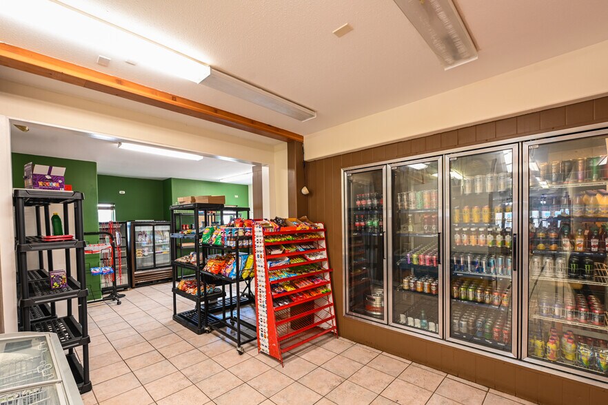 More Photos Of 228 Elcho Ave, Crested Butte Service Station For Sale