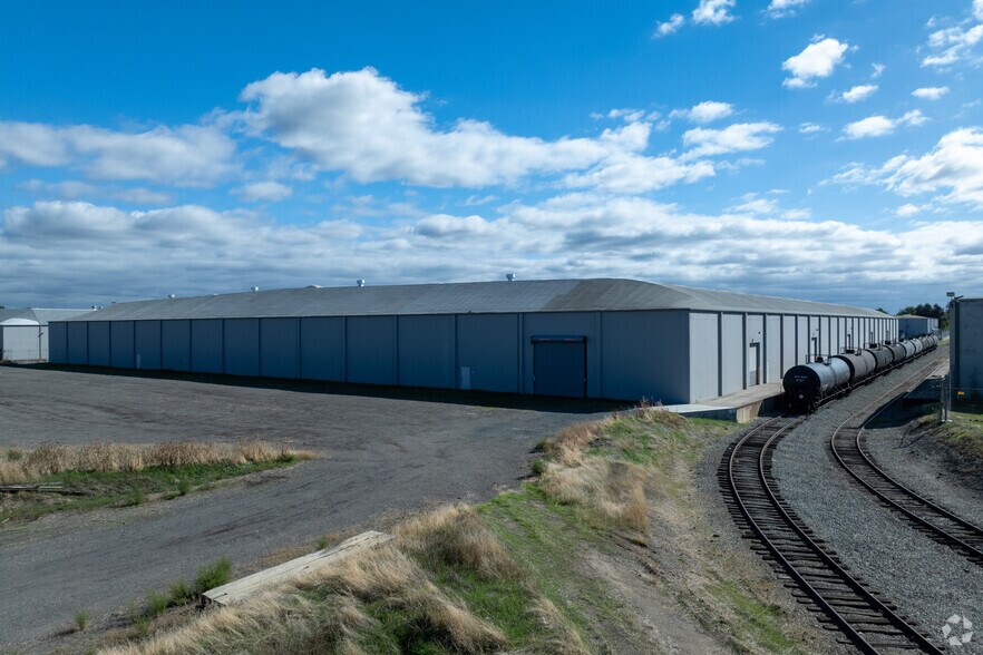 More Photos Of 1203 N Gertrude Ave, Stockton Industrial For Sale