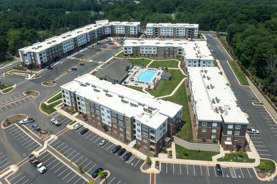 More Photos Of 200 McChesney Hill Loop, Apex Apartments For Lease