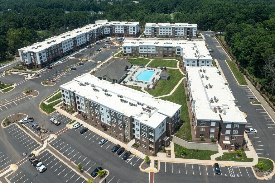 More Photos Of 2000 McChesney Hill Loop, Apex Apartments For Lease