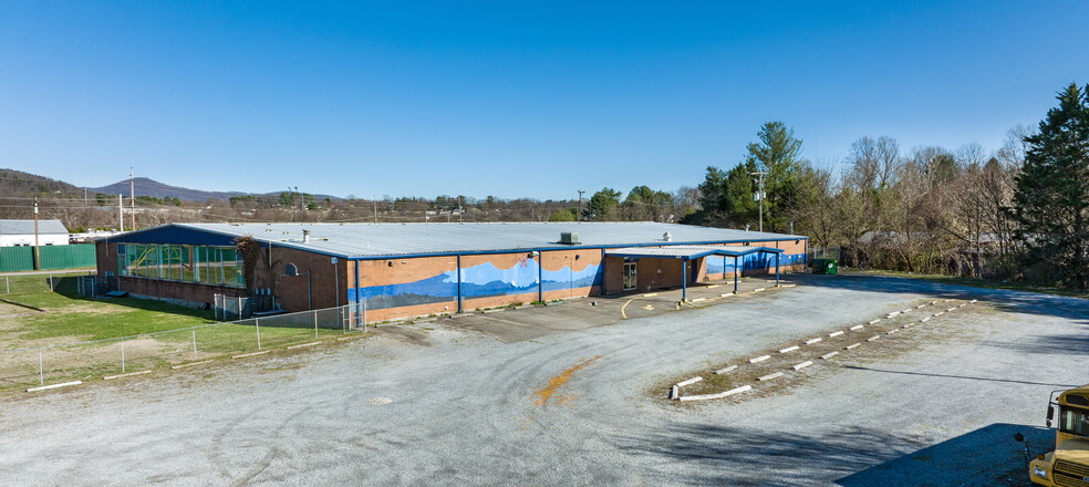 Primary Photo Of 140 Hershberger Rd NW, Roanoke Skating Rink For Sale