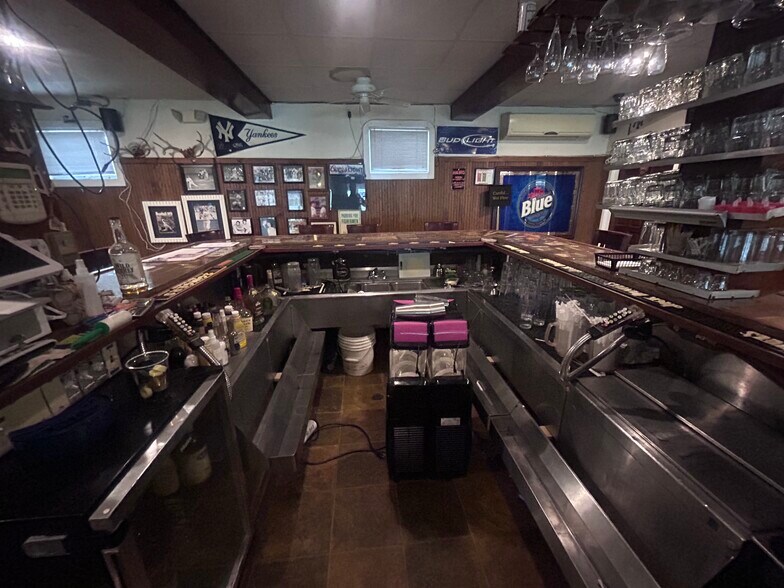 More Photos Of 5885 Main, Olcott Restaurant For Sale