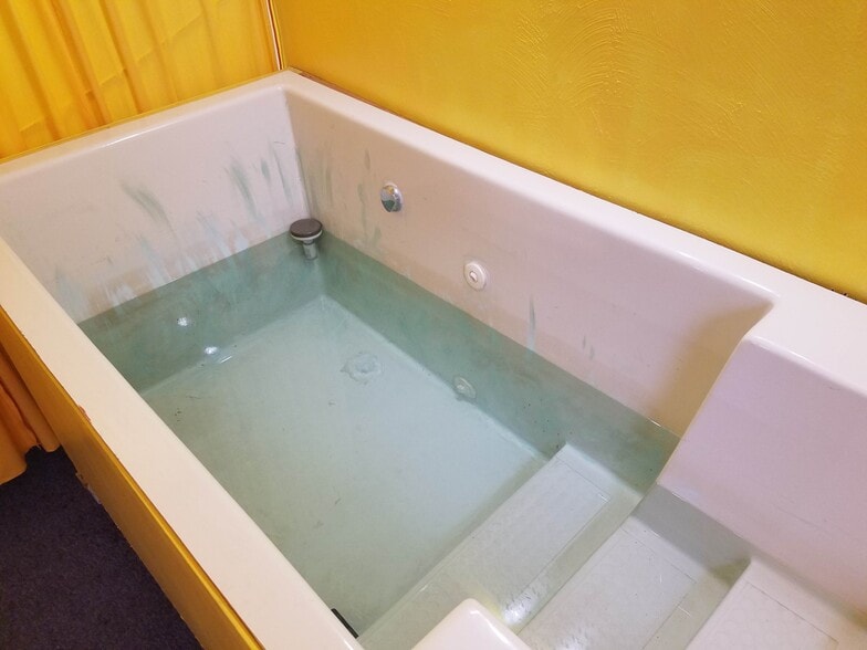 More Photos Of 3458 Minnesota Ave, Saint Louis Religious Facility For Sale