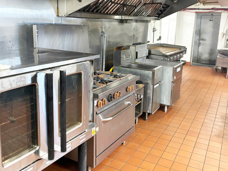 More Photos Of 1013 Reading Ave, Boyertown General Retail For Sale