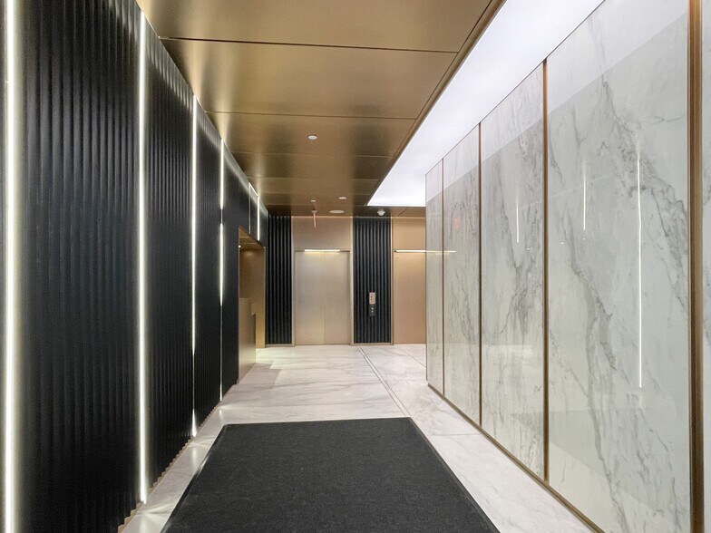 More Photos Of 136 E 57th St, New York Office For Lease