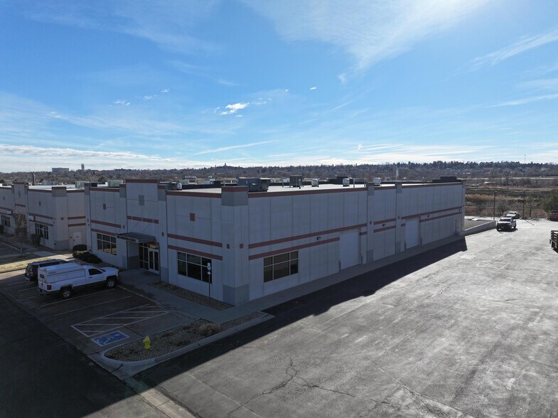 More Photos Of 5106 W 58th Ave, Arvada Warehouse For Lease
