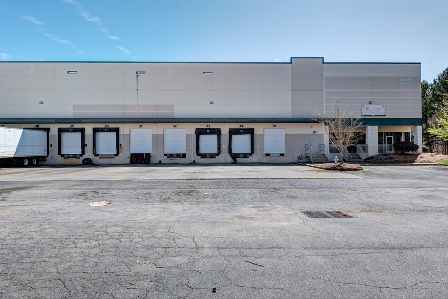 More Photos Of 1630 Satellite Blvd, Duluth Warehouse For Lease