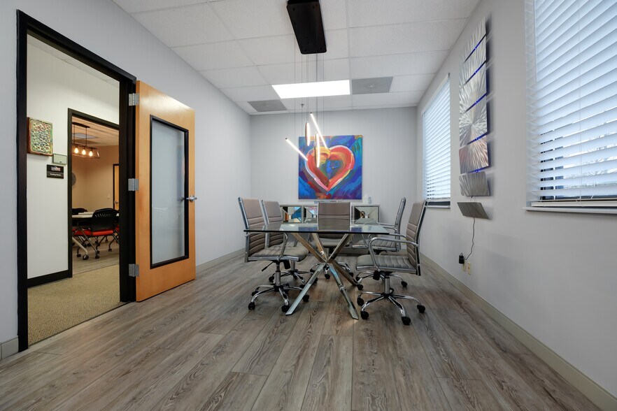 More Photos Of 691 Trade Center Blvd, Chesterfield Coworking Space
