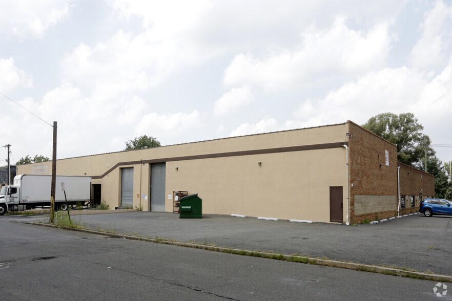 More Photos Of 59 Grand St, Moonachie Warehouse For Sale
