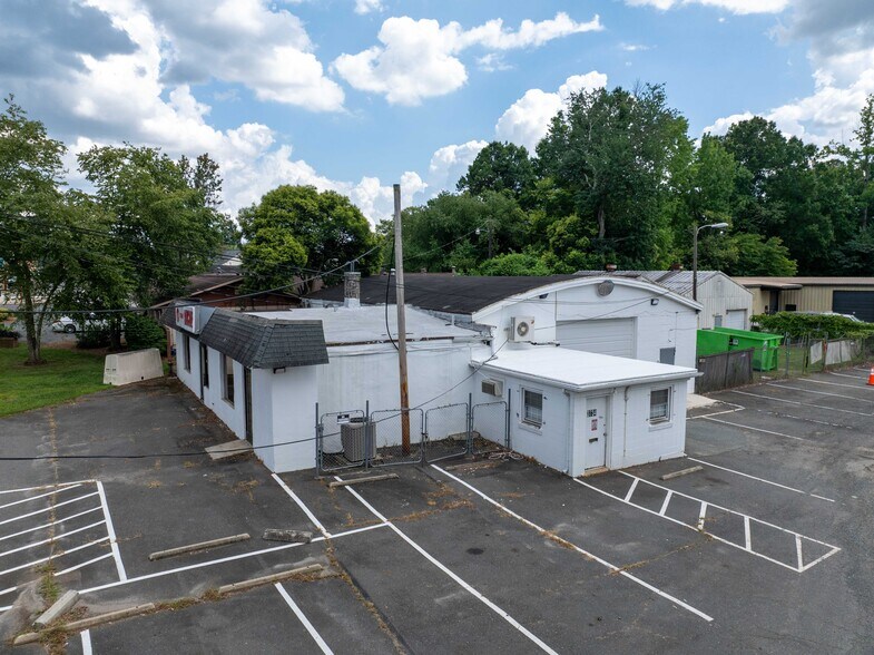 More Photos Of 3734 Monroe Rd, Charlotte Warehouse For Sale