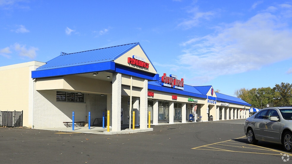 More Photos Of 466-512 N Abbe Rd, Elyria Unknown For Lease