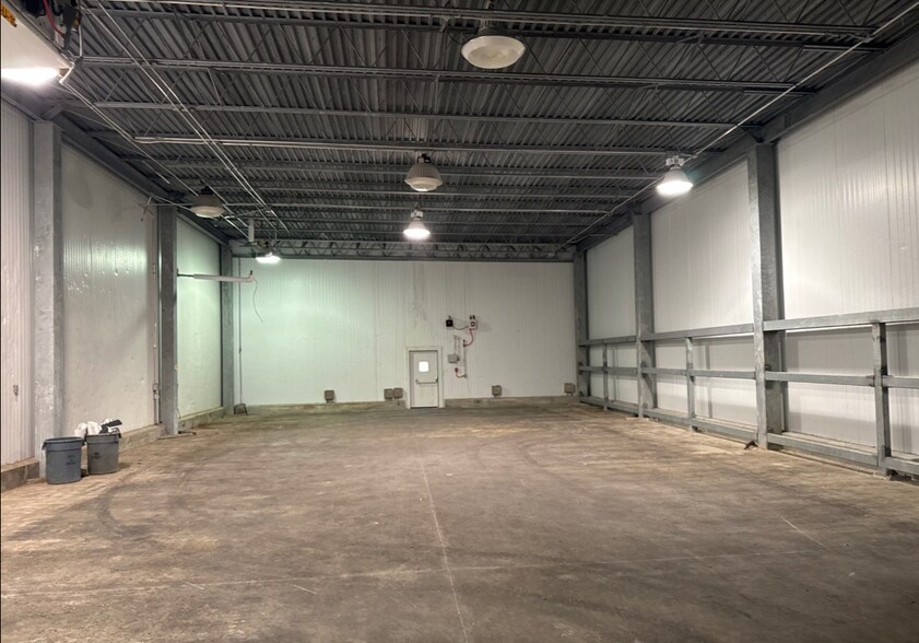 More Photos Of 13264 Mountain Rd, Glen Allen Manufacturing For Lease