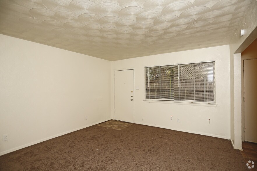 More Photos Of 4810 Gaston Ave, Dallas Apartments For Sale