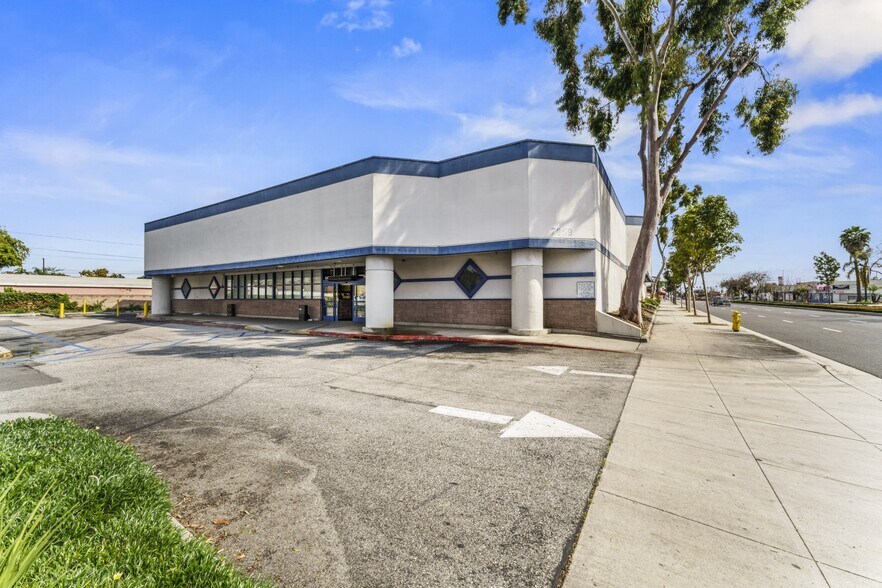 Primary Photo Of 7859 Firestone Blvd, Downey Drugstore For Lease