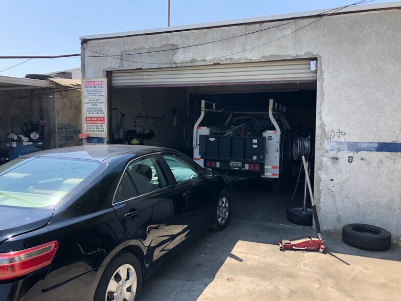 More Photos Of 12576-12578 Heacock St, Moreno Valley Auto Repair For Lease