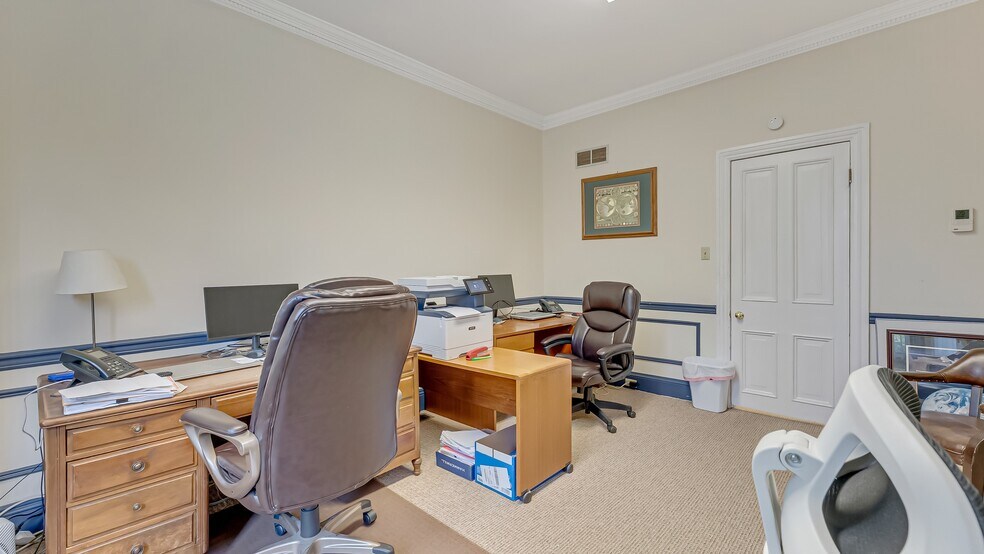 More Photos Of 207 W Broad St, Bethlehem Office For Sale
