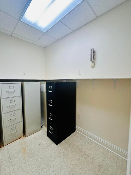 More Photos Of 309 Main St, Collins Office For Sale