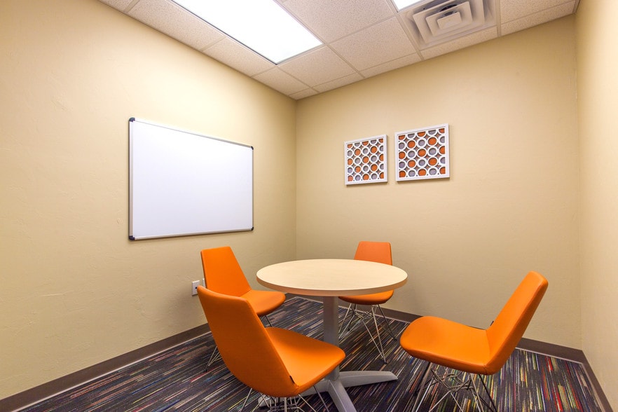 More Photos Of 2524 N Broadway, Edmond Office For Lease