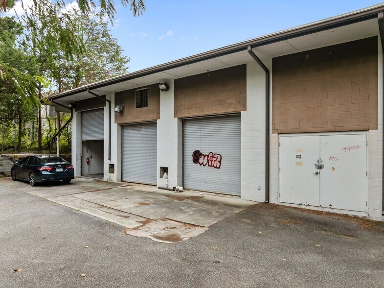 More Photos Of 1810 Martin Luther King Jr. Pky, Durham Freestanding For Sale