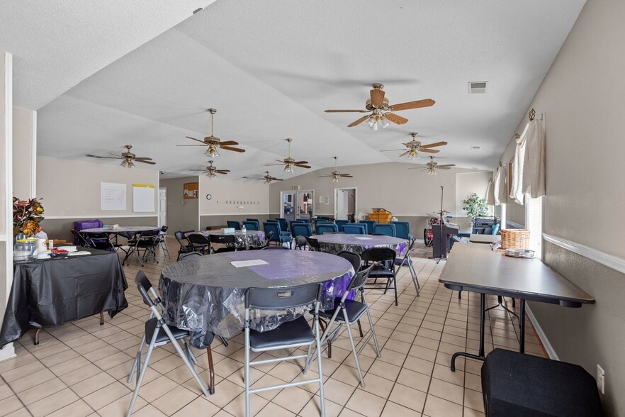 More Photos Of 405 Cherokee St, Kings Mountain Religious Facility For Sale