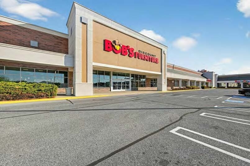 More Photos Of 5125 Jonestown Rd, Harrisburg General Retail For Lease