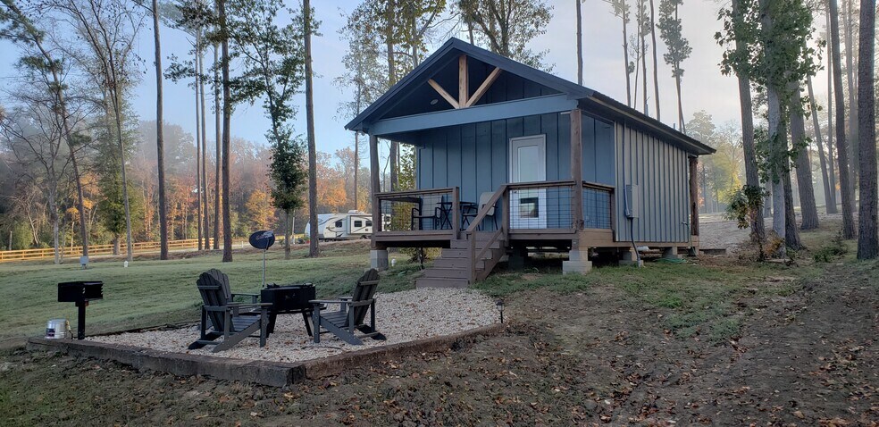 Primary Photo Of 4326 TX-19, Trinity Marina For Sale