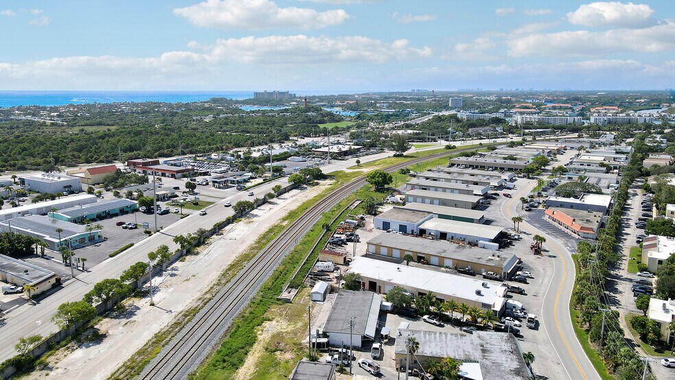 More Photos Of 1660 Cypress Dr, Jupiter Warehouse For Sale