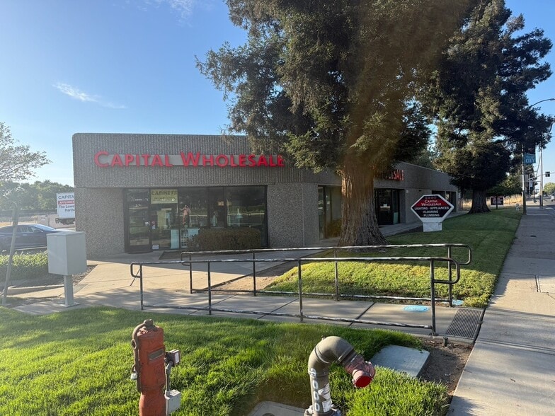 More Photos Of 2990 Sunrise Blvd, Rancho Cordova Industrial For Lease
