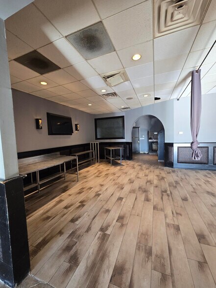 More Photos Of 4842 Arthur Kill Rd, Staten Island Flex For Lease