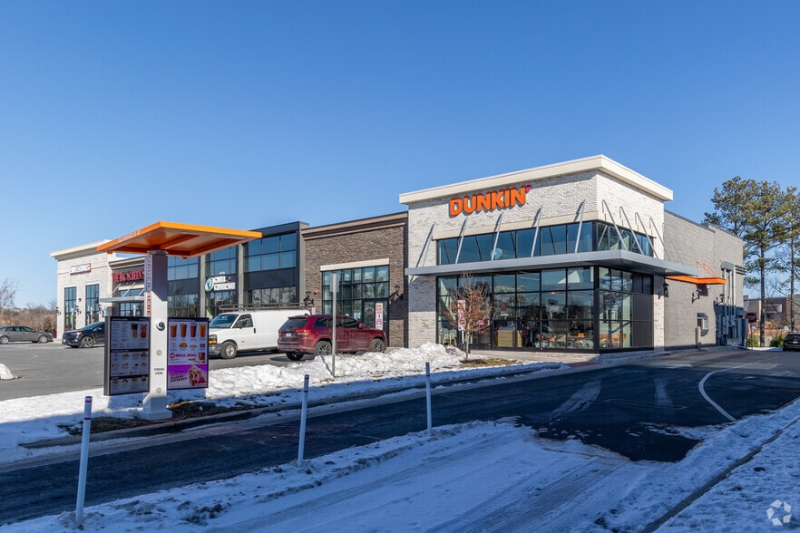 Primary Photo Of 44795 Dulles Overlook Dr, Ashburn General Retail For Lease