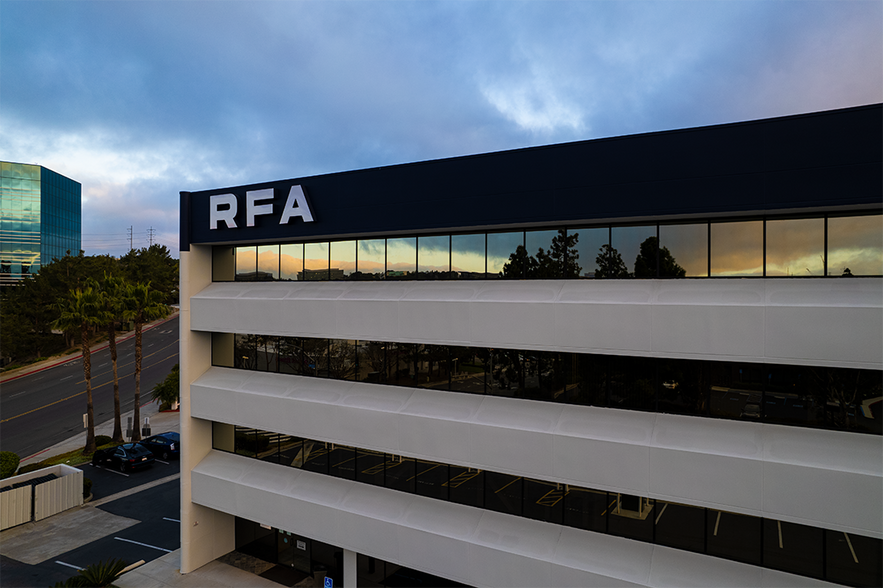 More Photos Of 5440 Morehouse Dr, San Diego Office For Lease