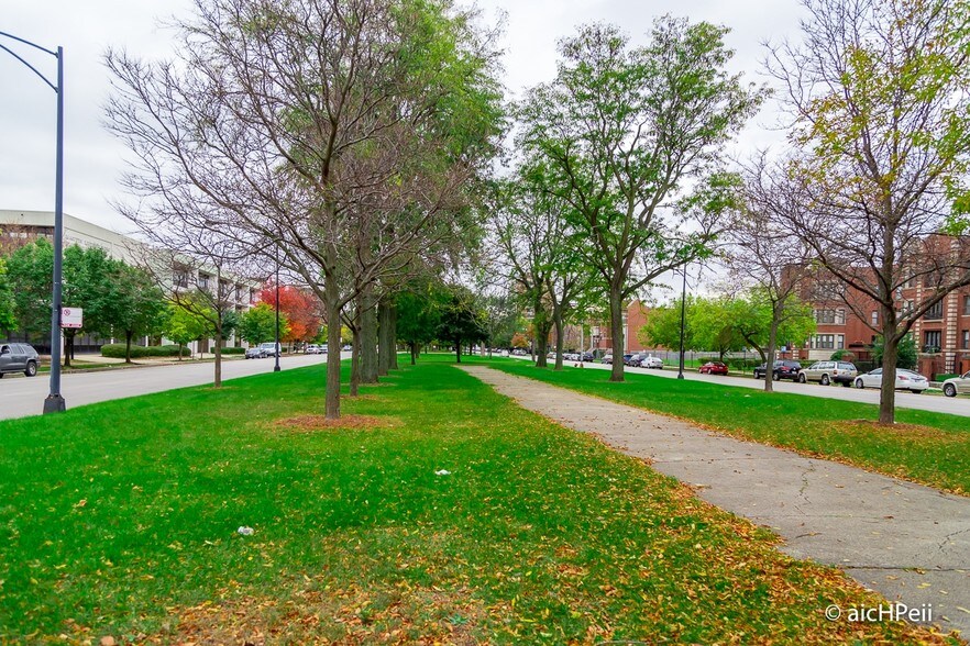 More Photos Of 4408-4414 S Drexel Blvd, Chicago Apartments For Sale