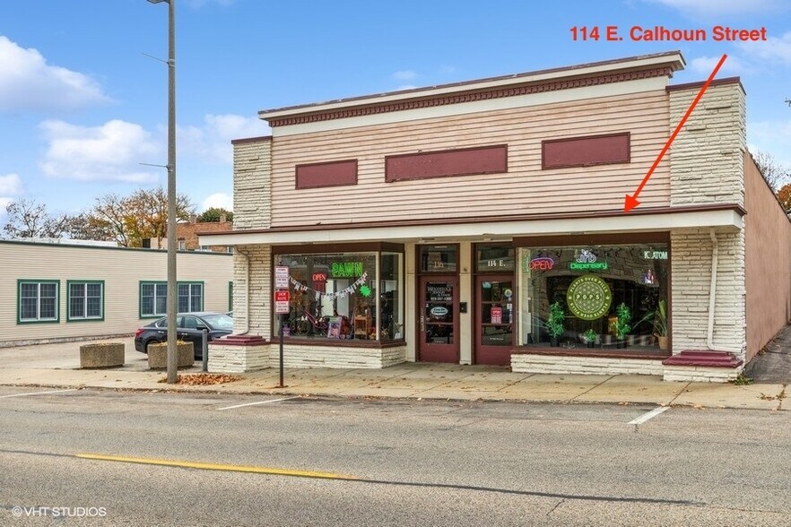 More Photos Of 114-118 E Calhoun St, Woodstock Freestanding For Lease