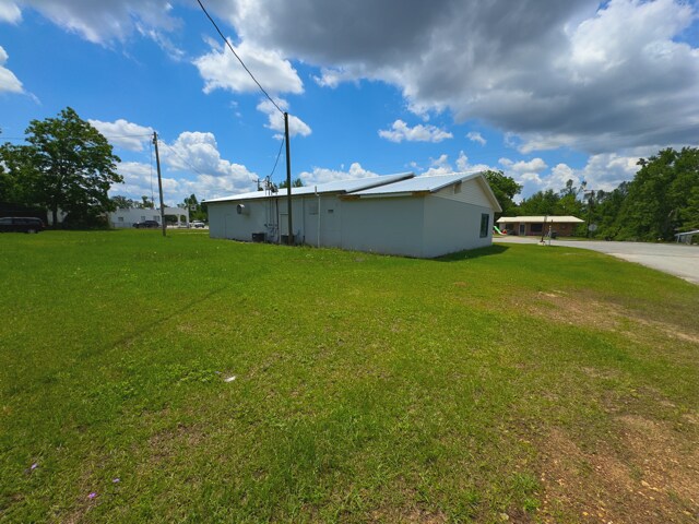 More Photos Of 3851 Harrington st, Oak Park Freestanding For Sale