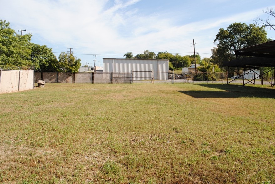 More Photos Of 3006 Dodds Ave, Chattanooga Light Manufacturing For Sale