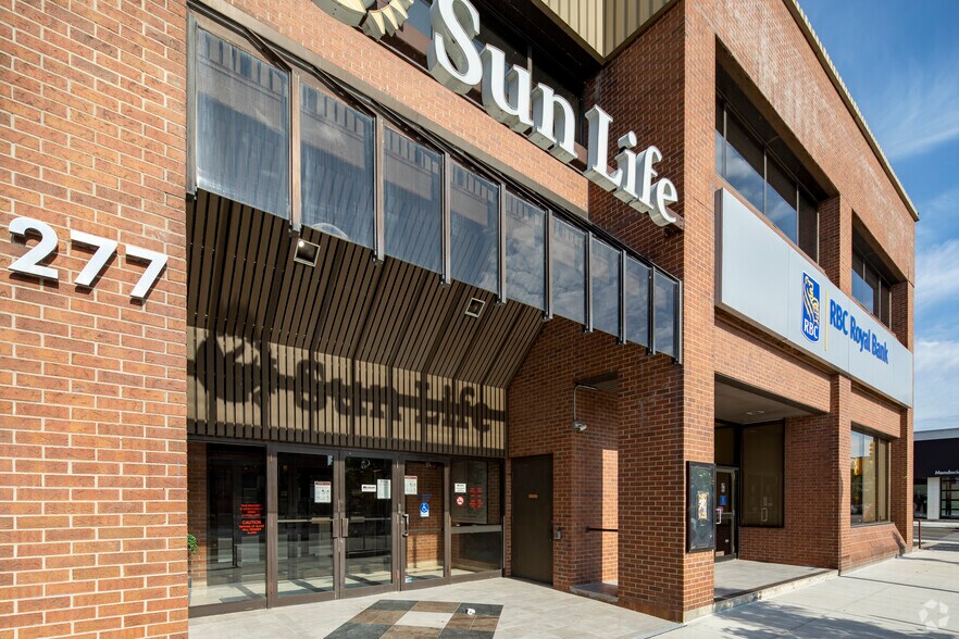 More Photos Of 277 Lakeshore Rd E, Oakville Office For Lease