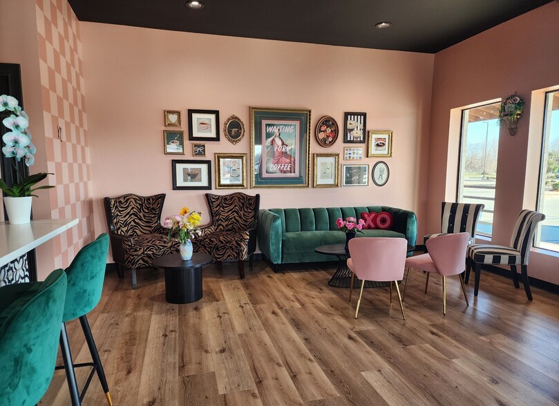 More Photos Of 5430 Airline Dr, Bossier City Storefront Retail Office For Lease