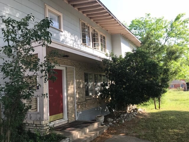 Primary Photo Of 2118 Wilson Blvd, San Antonio Apartments For Sale