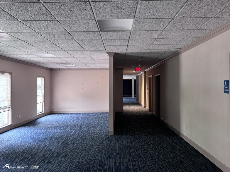 More Photos Of 3495 Holcomb Bridge Rd, Peachtree Corners Office For Sale