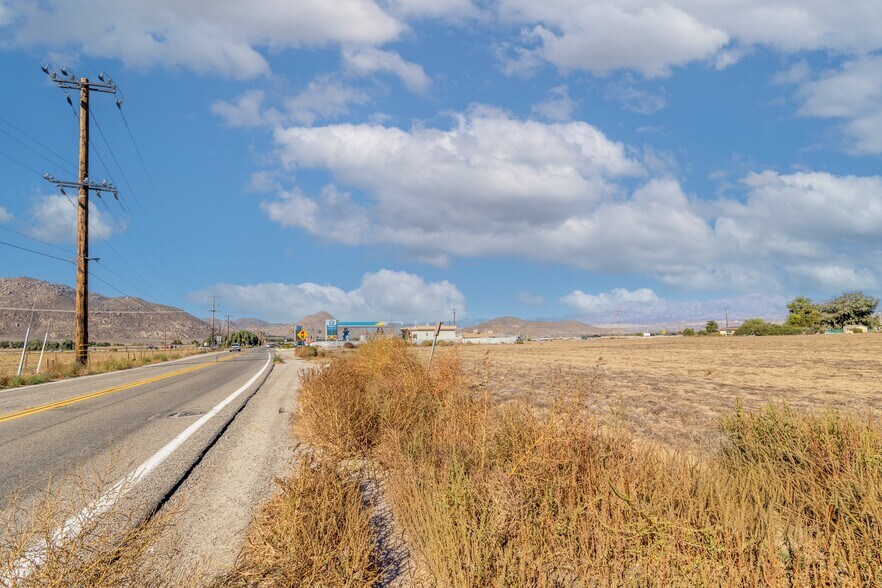 More Photos Of Lakeview Ave @ Ramona Expressway, Nuevo Land For Sale