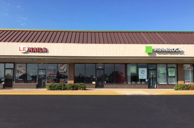 More Photos Of 12400-12490 St. Charles Rock Rd, Bridgeton Unknown For Lease