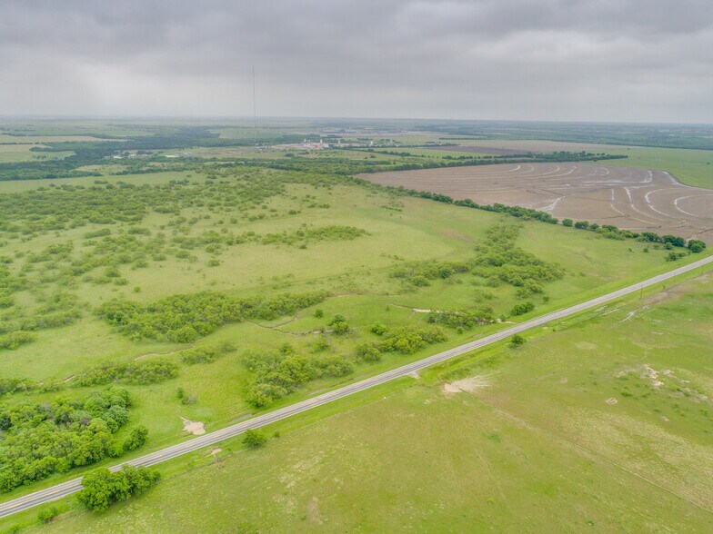 More Photos Of Fm 121, Gunter Land For Sale