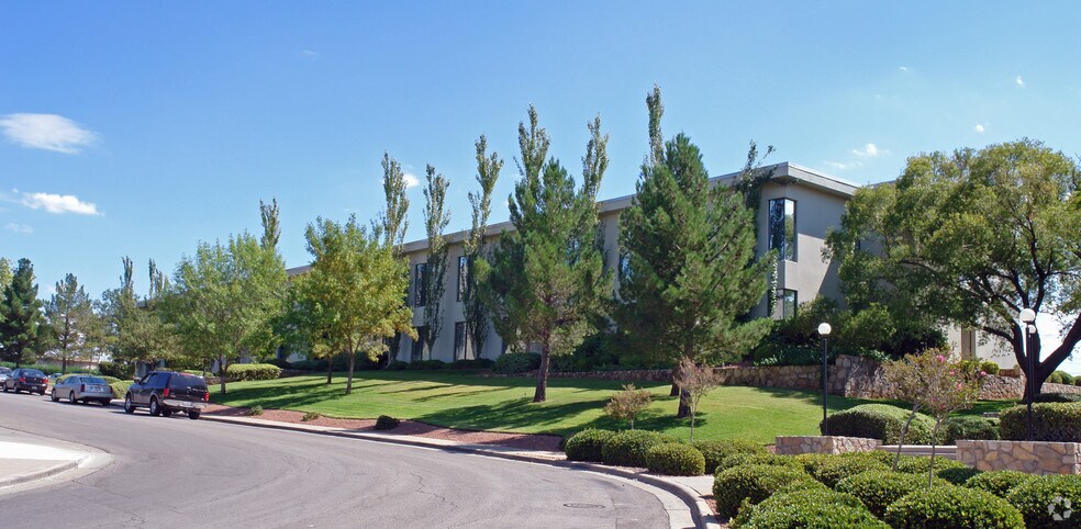 More Photos Of 4110 Rio Bravo Dr, El Paso Office For Lease