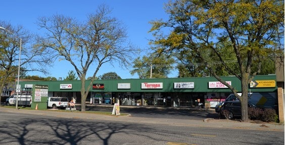 More Photos Of 3510-3528 Dempster St, Skokie Unknown For Lease