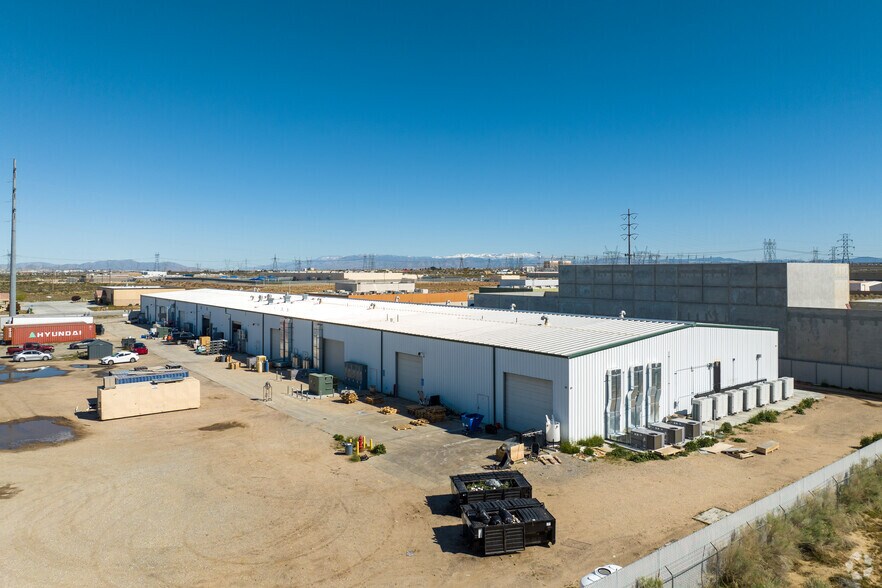 More Photos Of 17130 Raccoon Ave, Adelanto Industrial For Sale