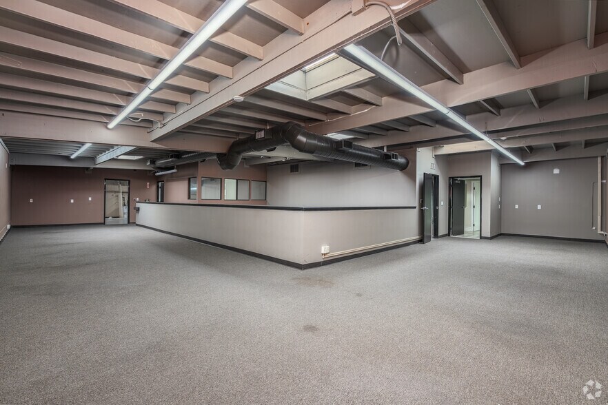 More Photos Of 10304 Placer Ln, Sacramento Office For Lease